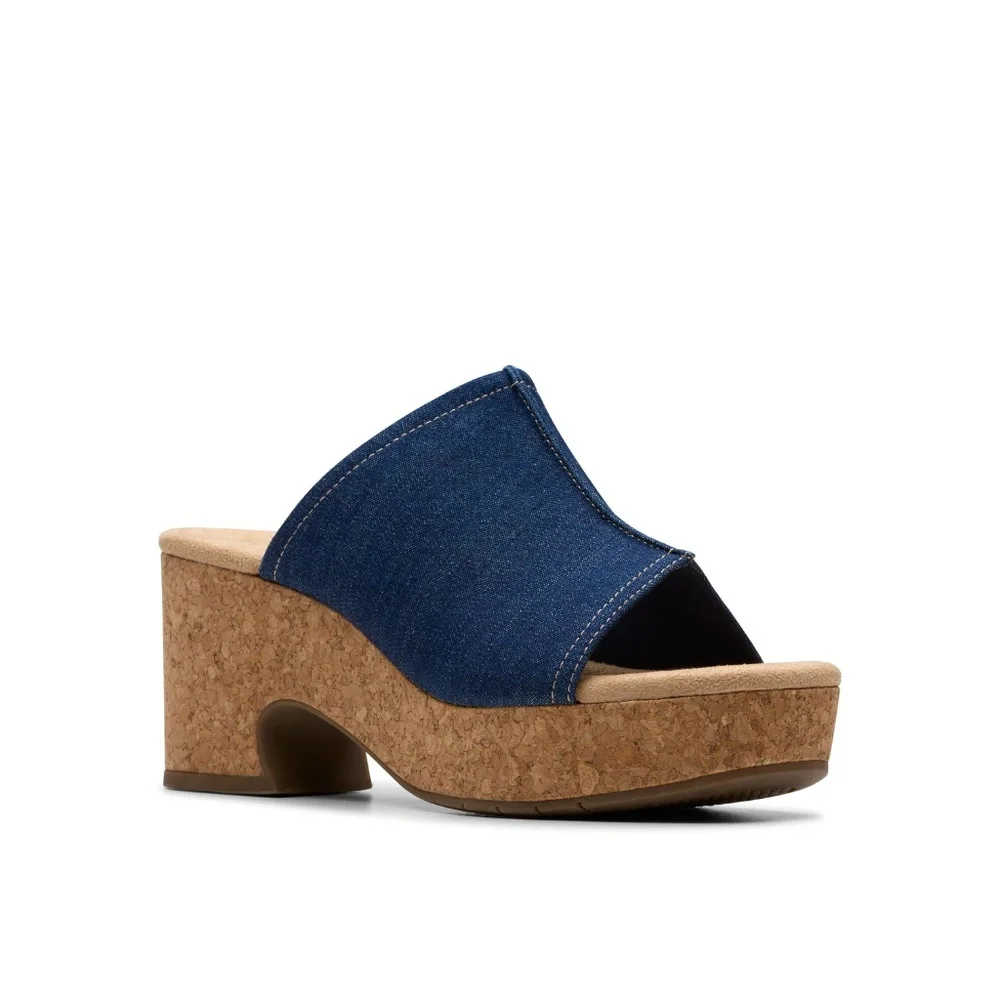 Womens Clarks Nerisa Vine Sandals in Dark Denim. 26181935 - Picture 7 of 8